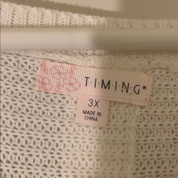 Top - Picture 2 of 3